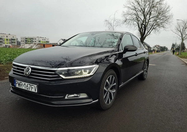 Volkswagen Passat cena 78359 przebieg: 253000, rok produkcji 2018 z Nekla małe 631